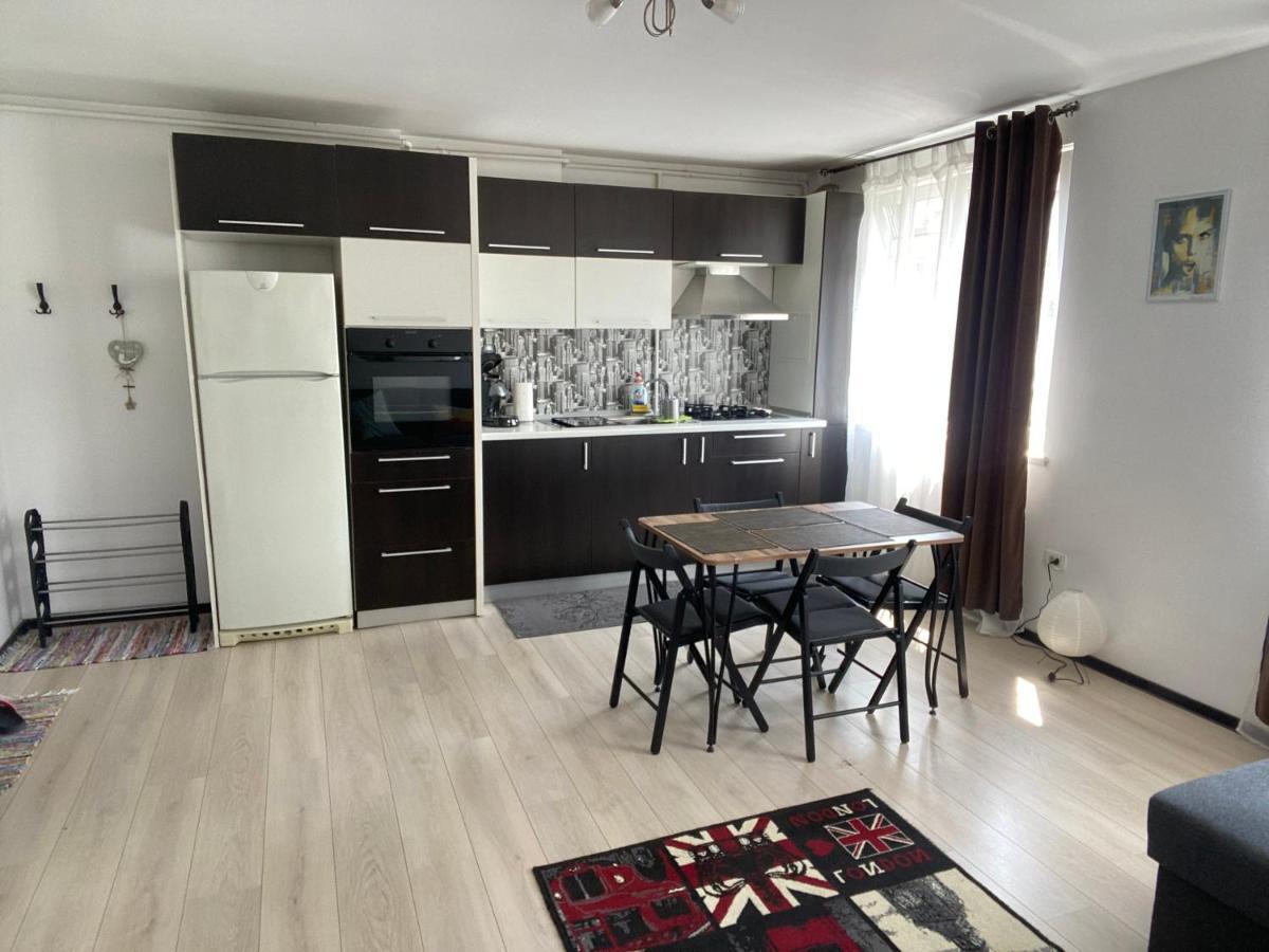 Tourist Apartment 1 Karácsonkő Kültér fotó